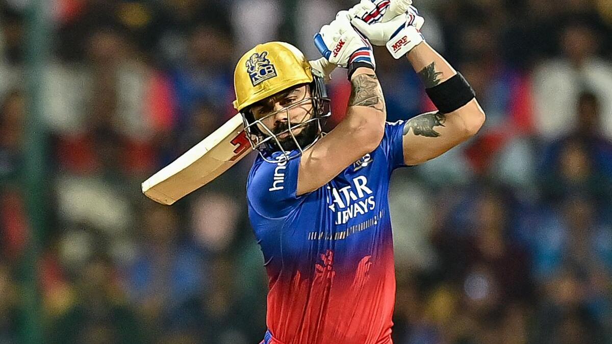 RCB vs CSK: Virat Kohli becomes second batter in IPL history to smash 700 fours